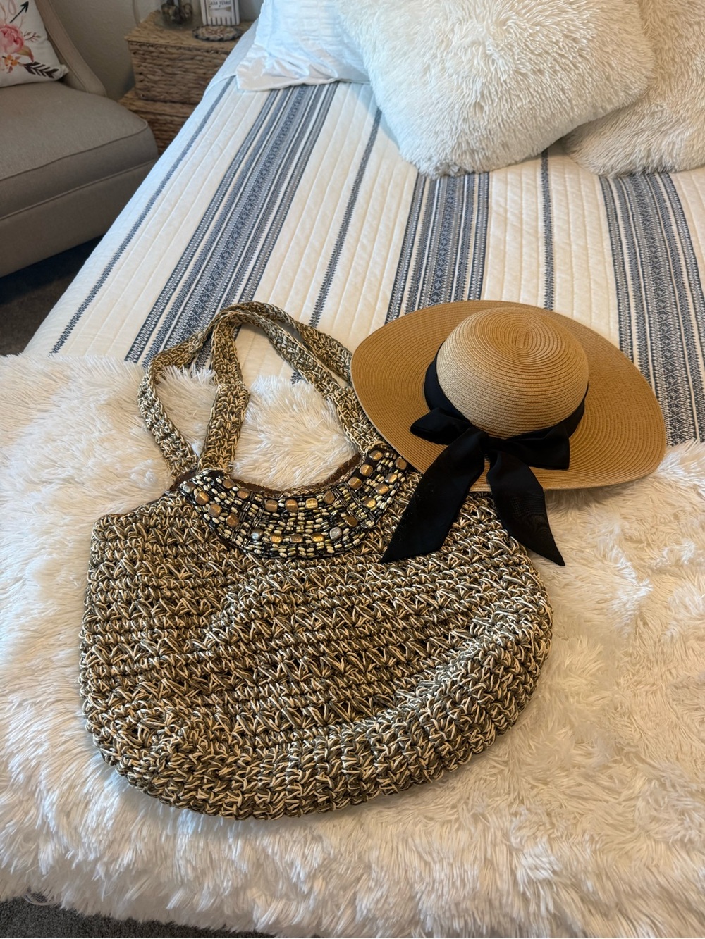 ✨Bundle✨Woven Straw Beach Tote with Beaded Trim & Sun Hat!! 🦩